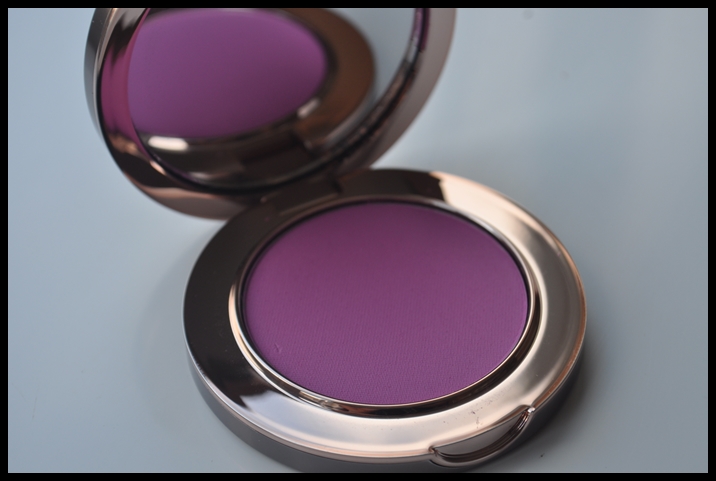 delilah powder blush